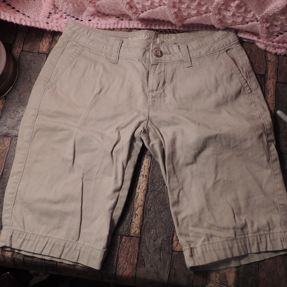 Arizona khaki size 1 uniform - Picture 1 of 3